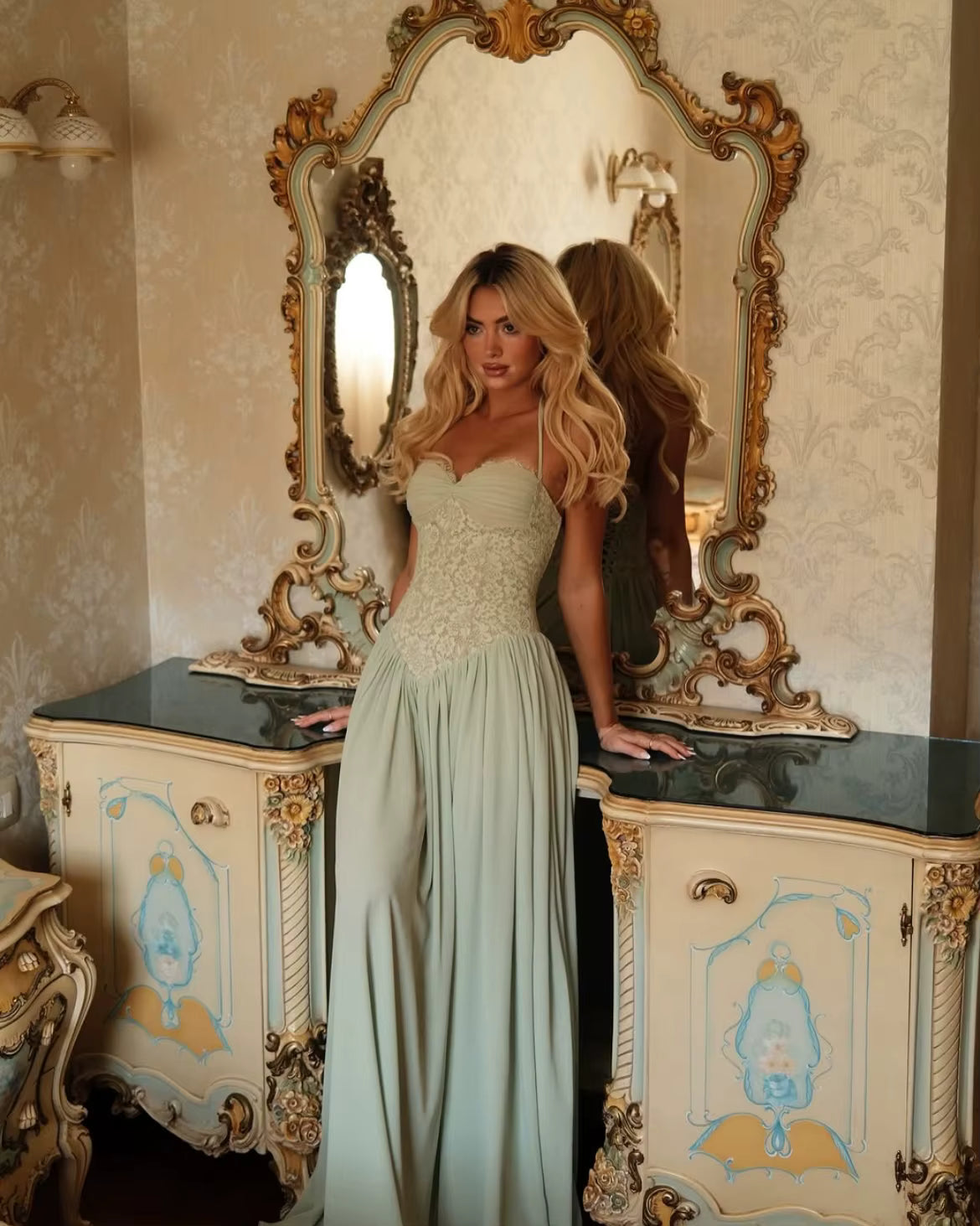 Elara dress